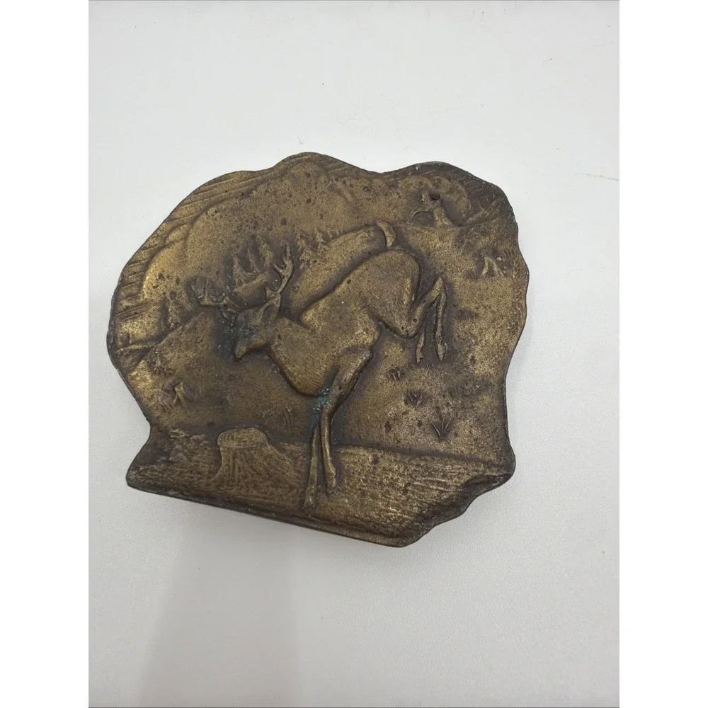 Vintage Solid Brass Belt Buckle 1970's : Deer Hunting Needs Cleaning
